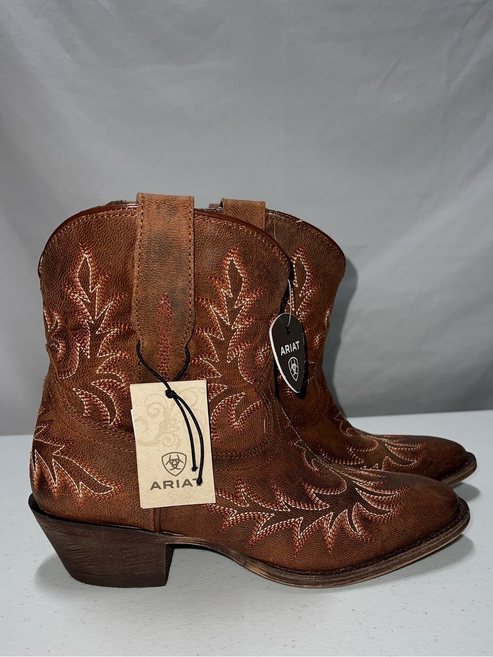 Ariat Brown Embroidered Leather Western Boots